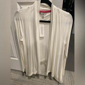 BANANA REPUBLIC Cardigan-NWT. White. Size M. Small stain-inside (see pic).
